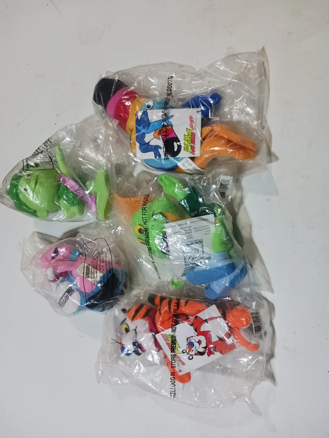 Kellogg's Cereal Premium Plush Set - New in Package!