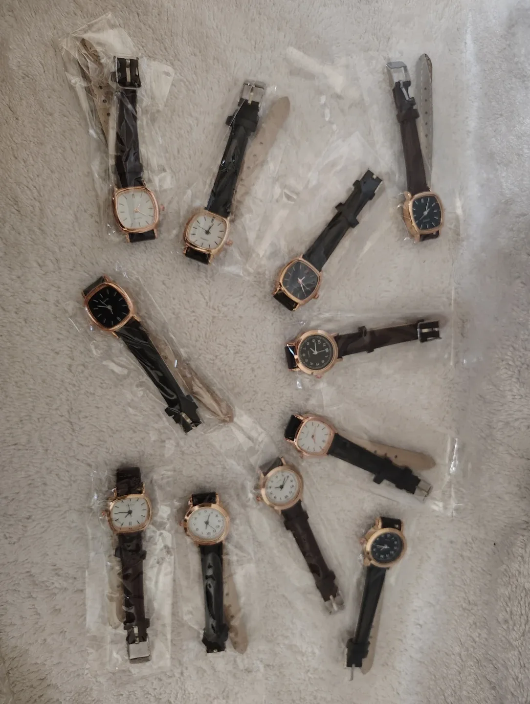 Assorted Fashion Watches in leather image indicator(2)