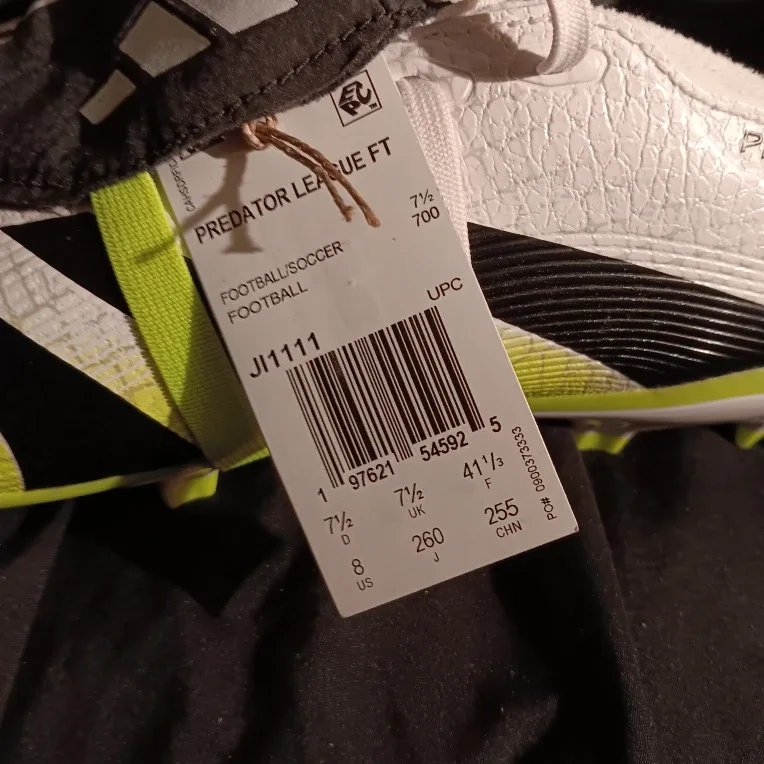 adidas predator soccer shoes image indicator(3)