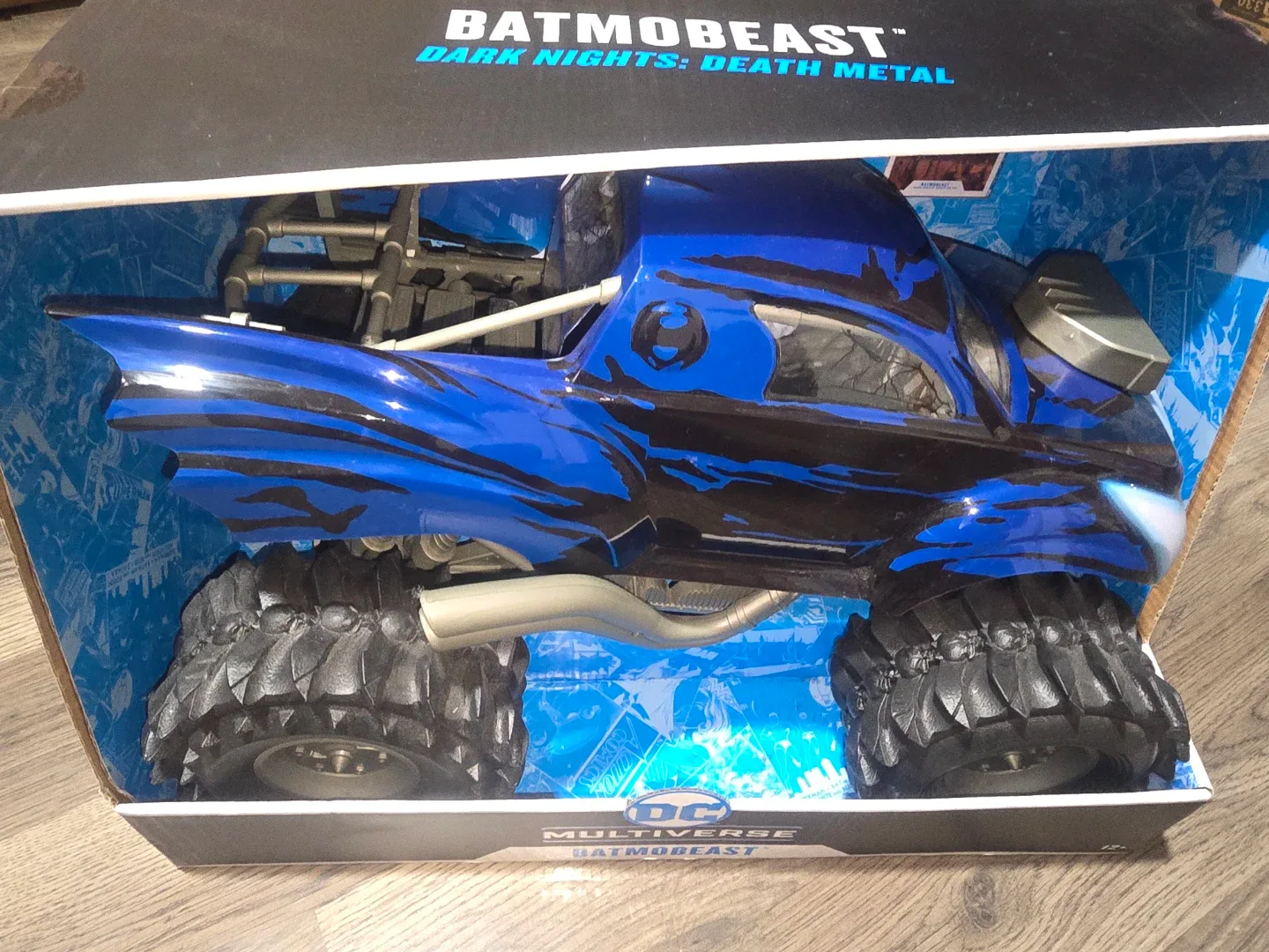 DC Multiverse Batmobeast Dark Nights: Death Metal image indicator(2)