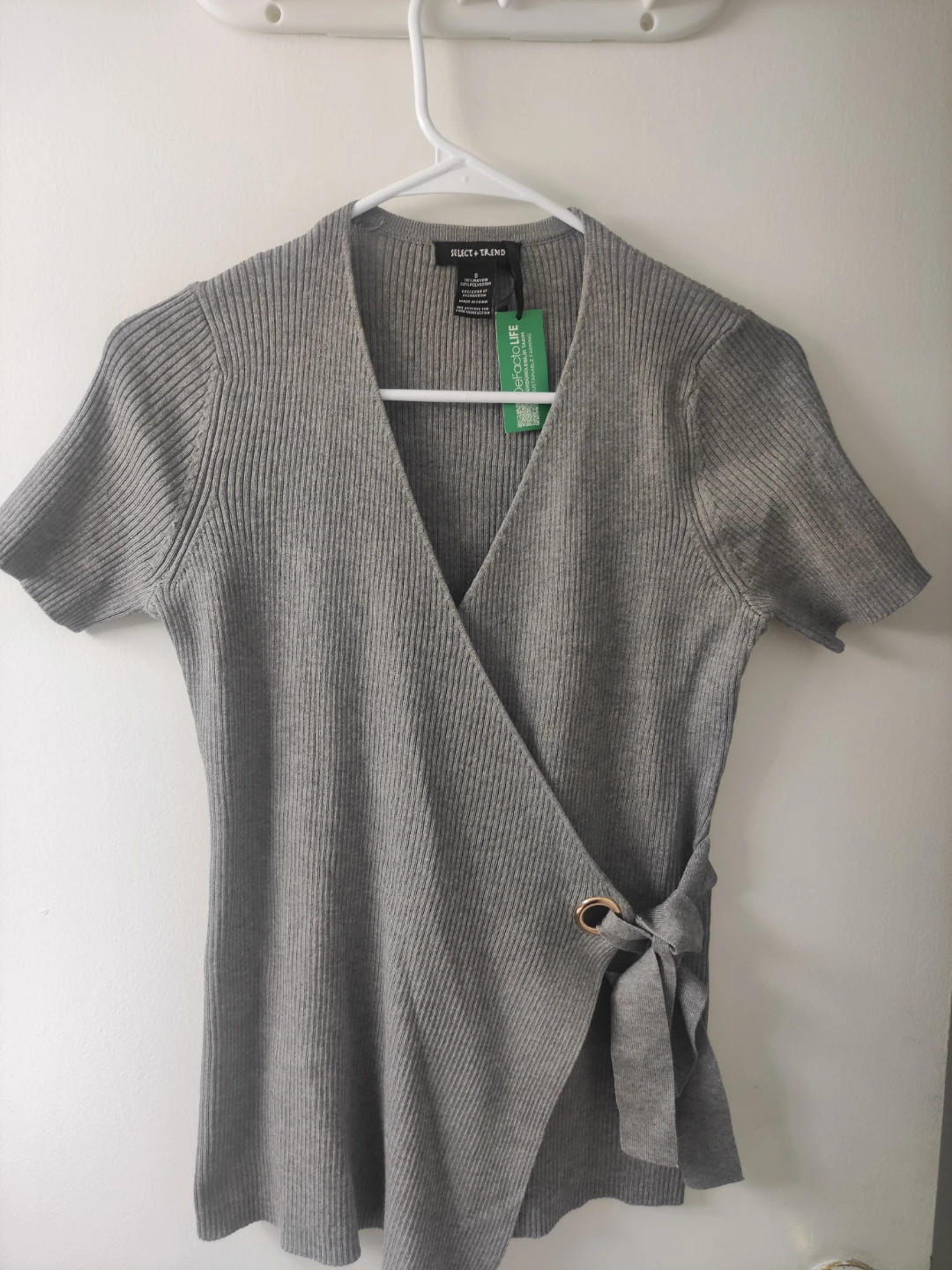 Select + Trend Grey Wrap Top - Size S - photo 3