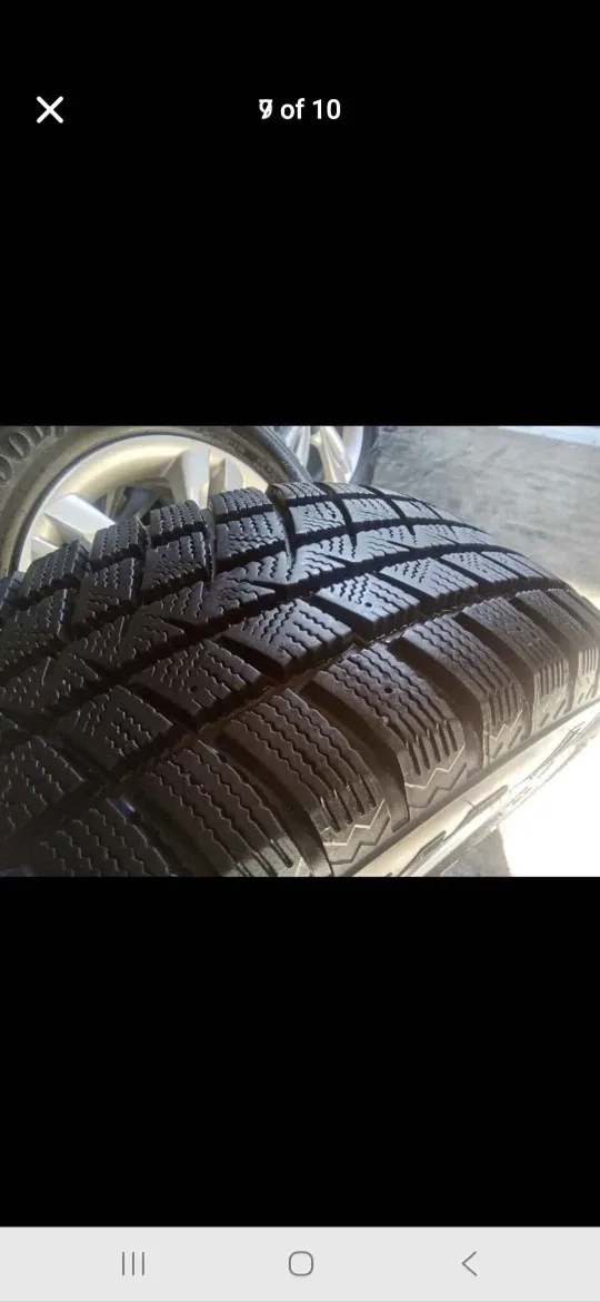 Hyundai Wheels with Goodyear Winter Tires image indicator(3)