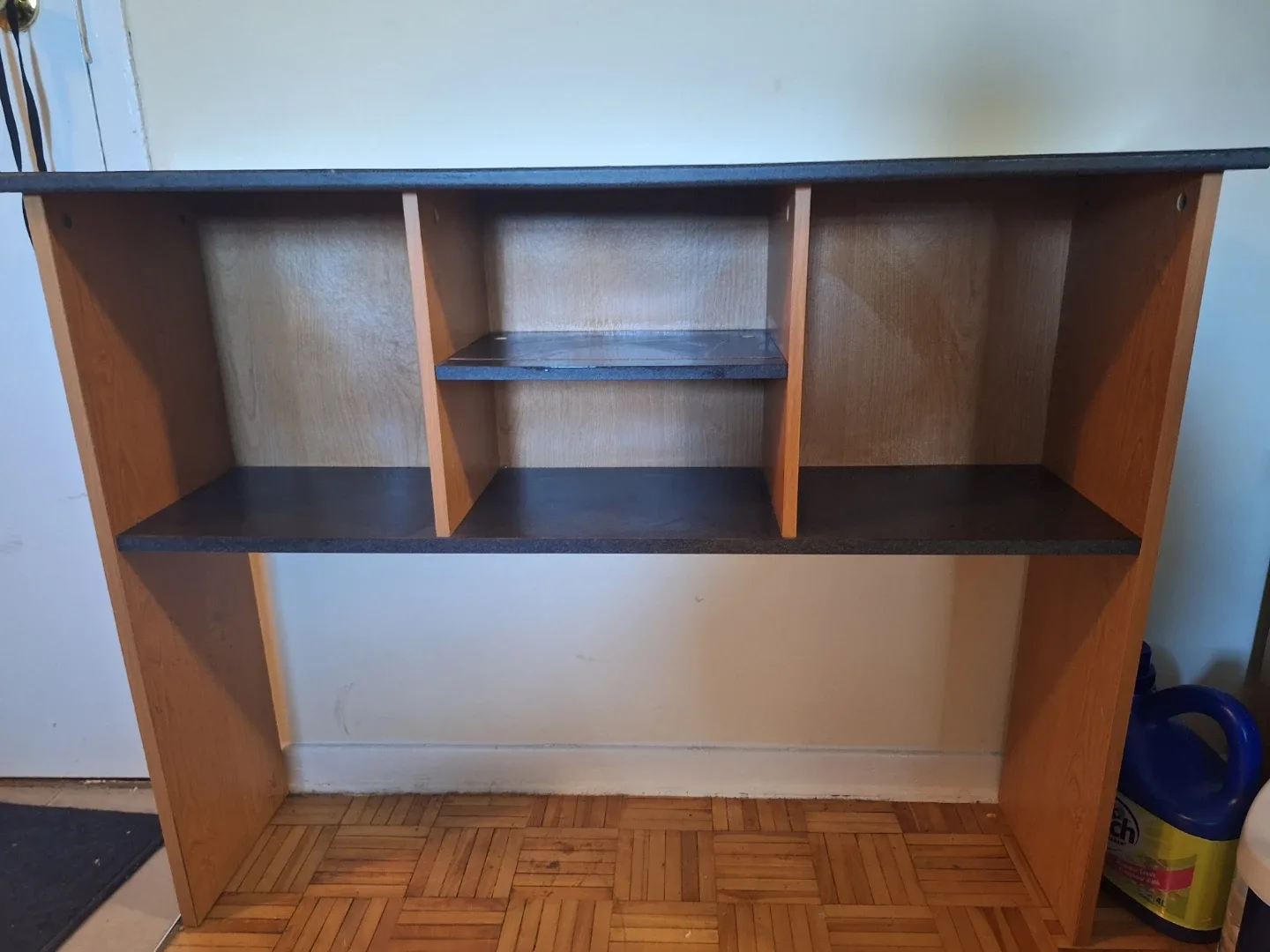 Wooden Shelf Unit image indicator(5)