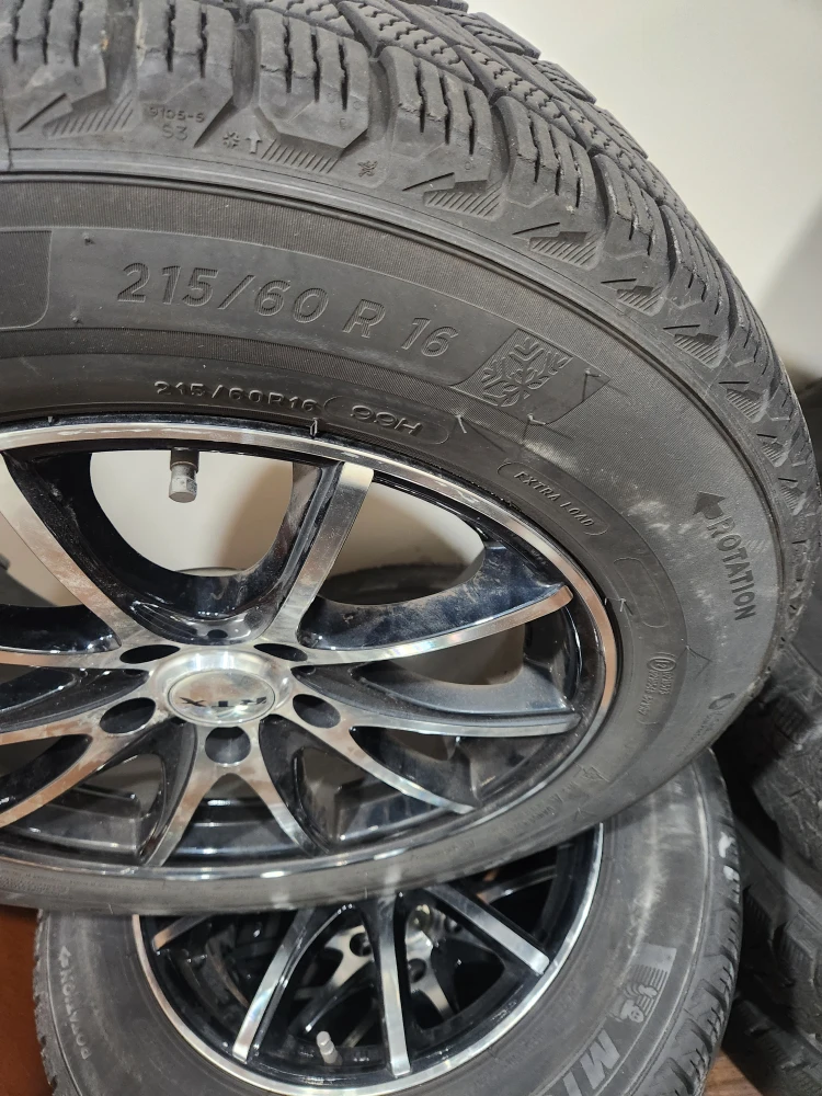 Michelin X-Ice Snow Tires 215/60R16 with RTX Rims - photo 2