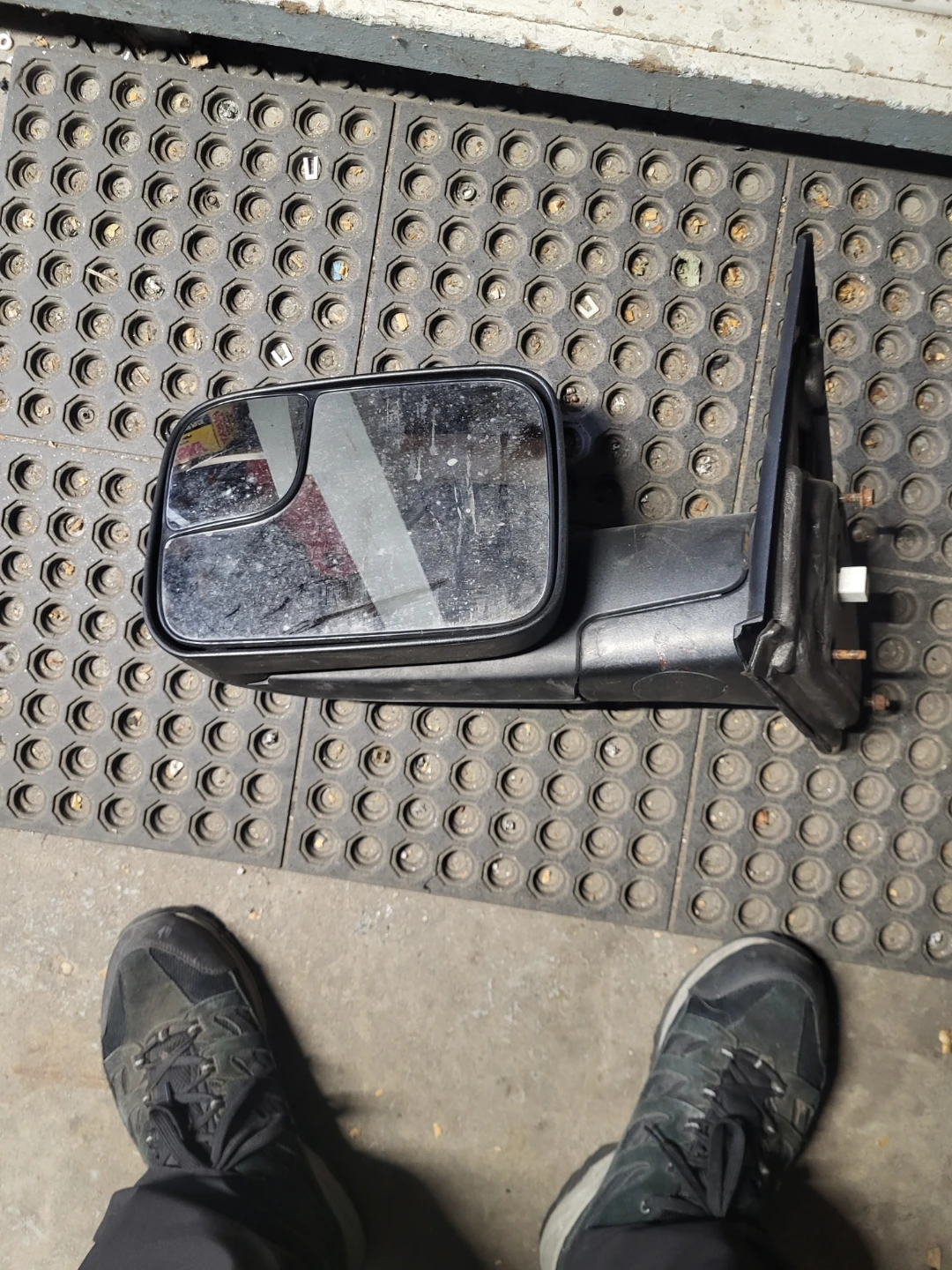 Drivers side heated tow Mirror - Black - photo 2