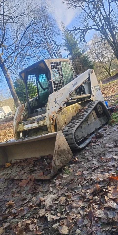 Bobcat T180 Skid Steer Loader