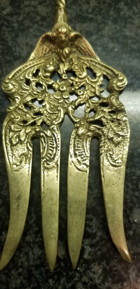 Vintage Ornate Brass Serving Set image indicator(4)