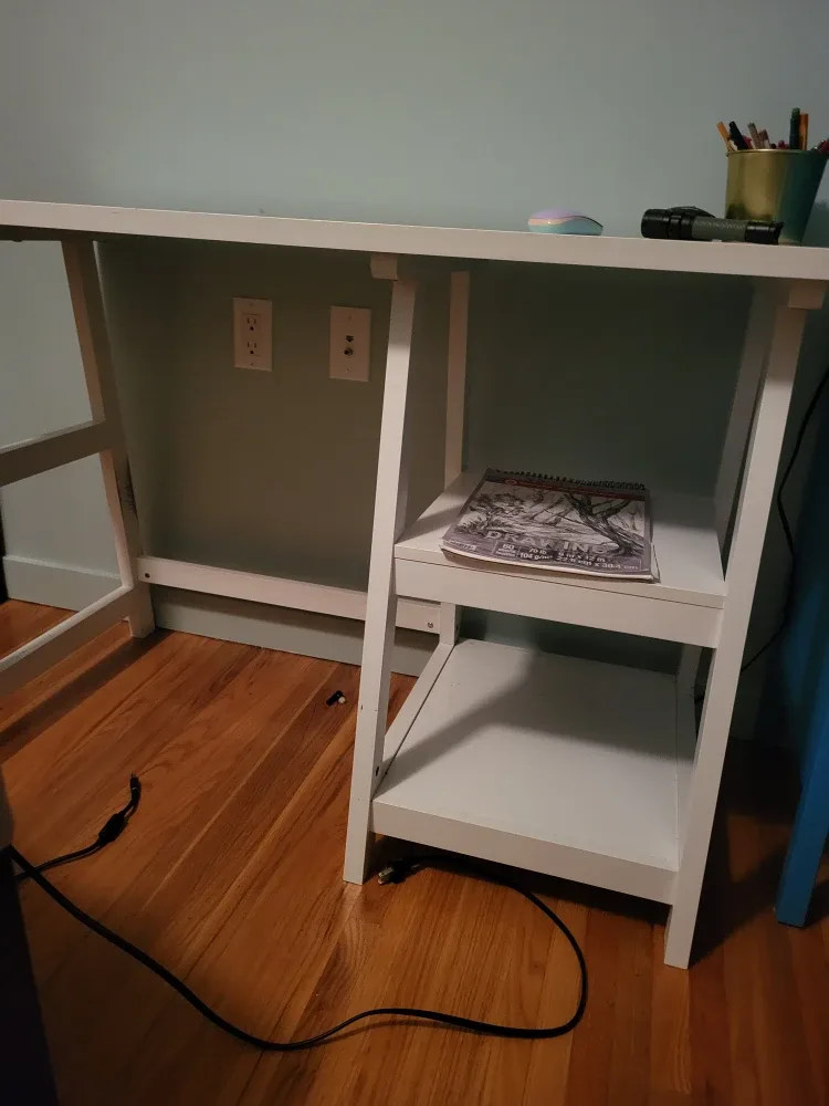 White Desk with Shelves image indicator(2)