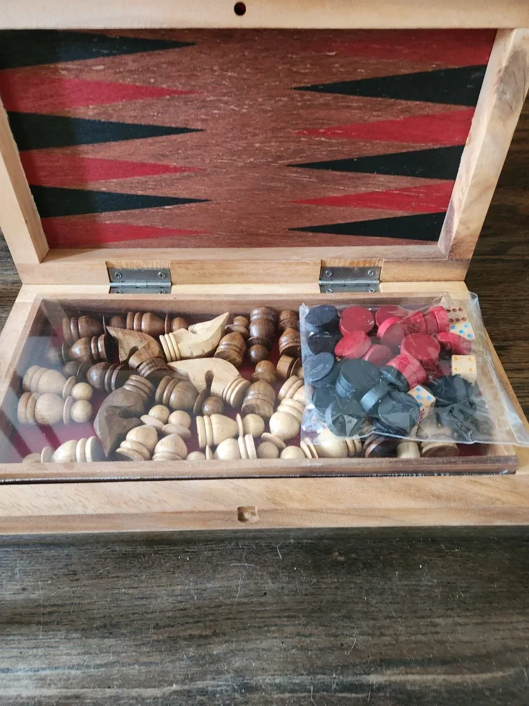 Wooden Chess, Checkers, Backgammon Set.New. image indicator(2)