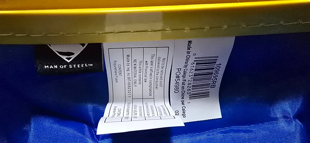 Superman 'Man of Steel' Rolling Suitcase image indicator(3)