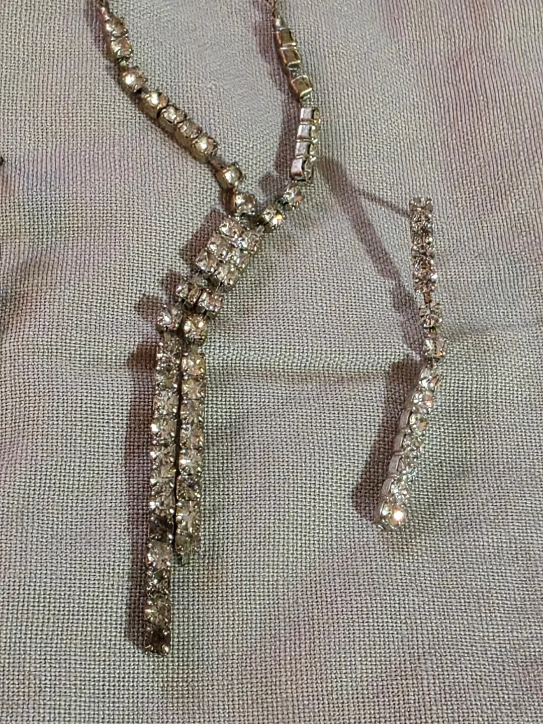 Rhinestone Necklace and Earring Set image indicator(6)