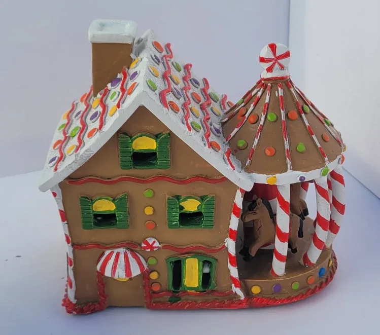 Gingerbread House Village Train Figurine image indicator(3)