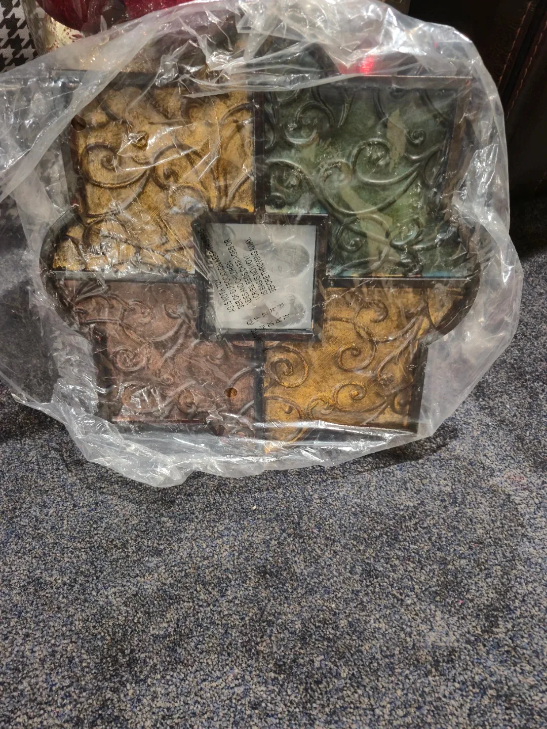 Decorative Metal Photo Frame - Holds 4"x4" Photo image indicator(2)