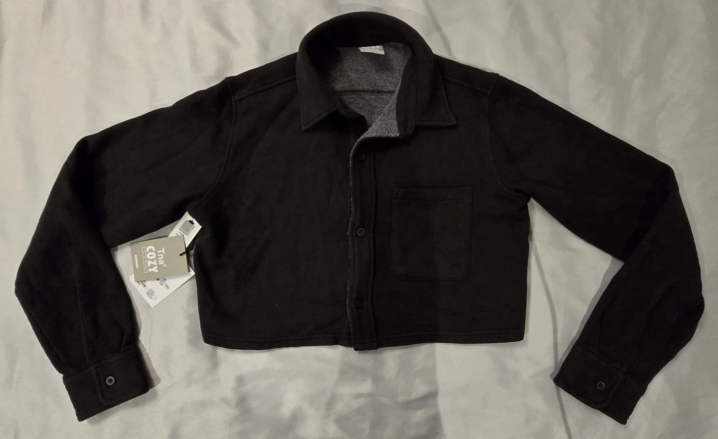 NEW! Aritzia TNA Cozy Boyfriend Cropped Shirt Jacket! Size Small