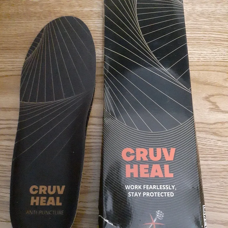 CRUV HEAL Anti-Puncture Insoles (2 pairs)