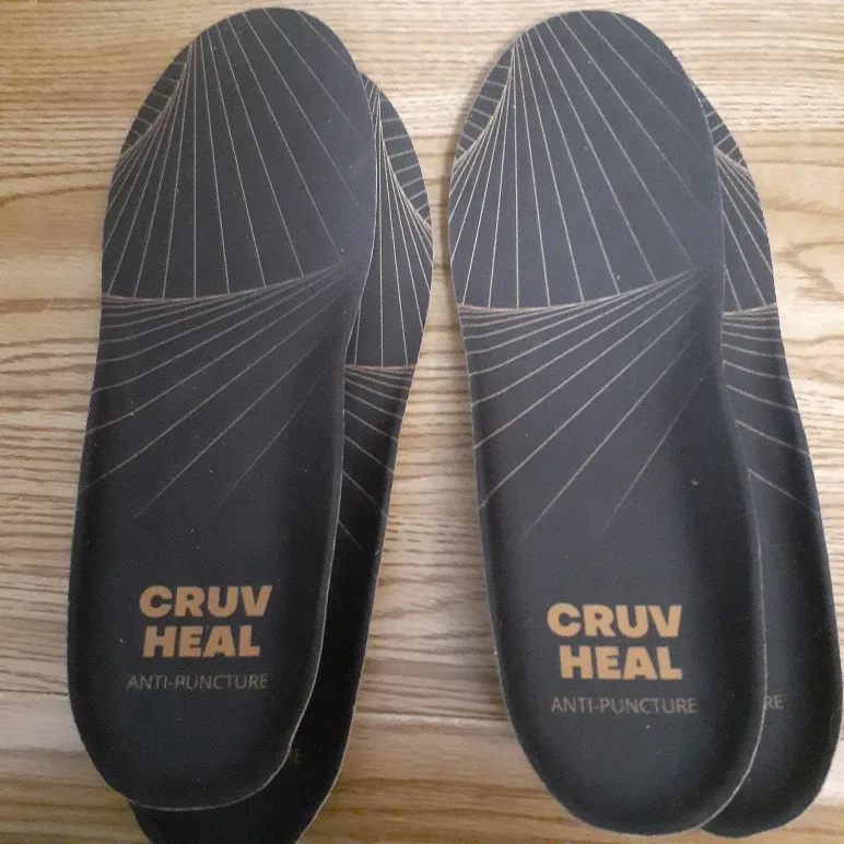 CRUV HEAL Anti-Puncture Insoles (2 pairs) image indicator(2)