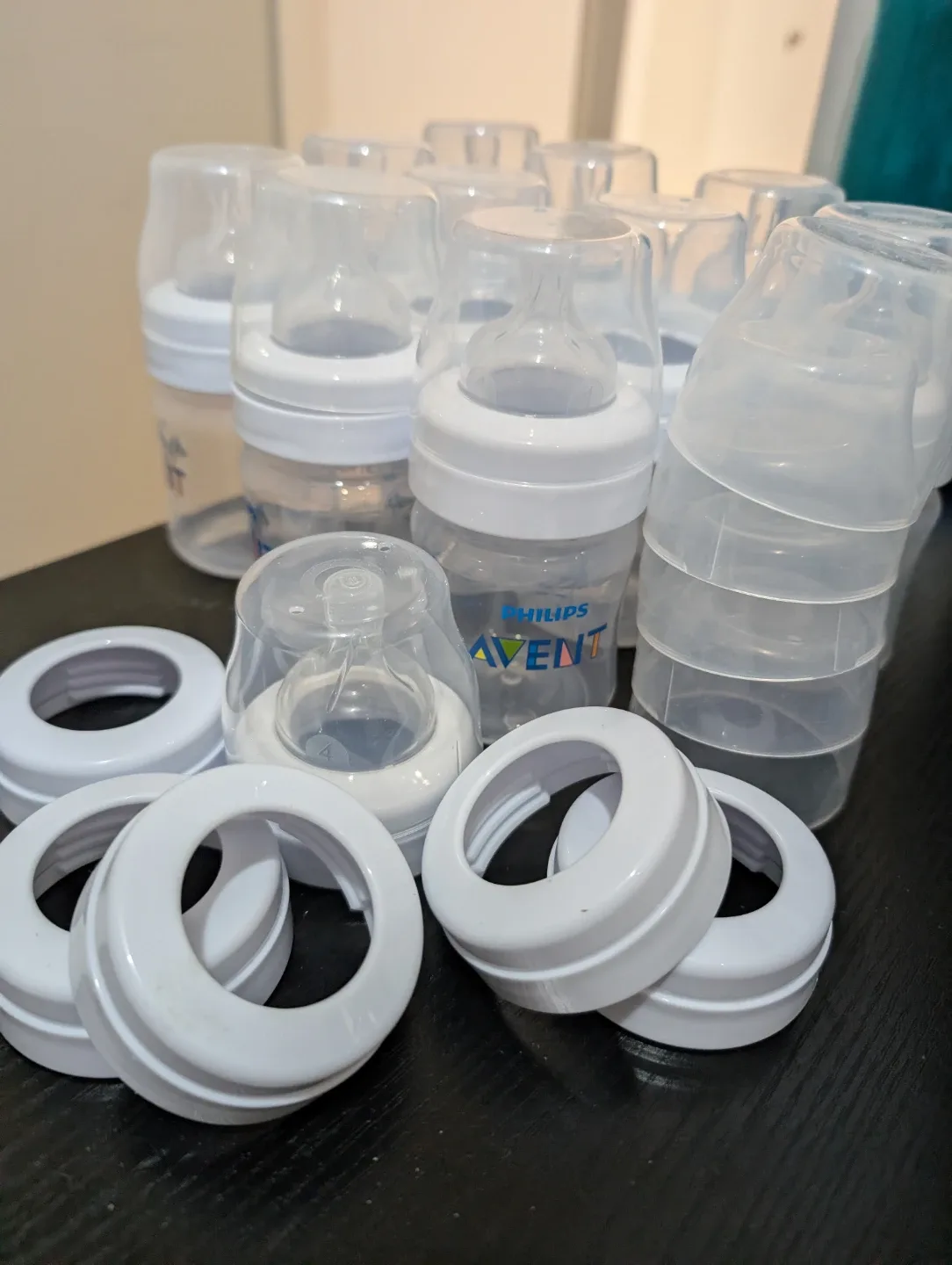 Philips Avent Baby Bottles - Great Condition! image indicator(3)