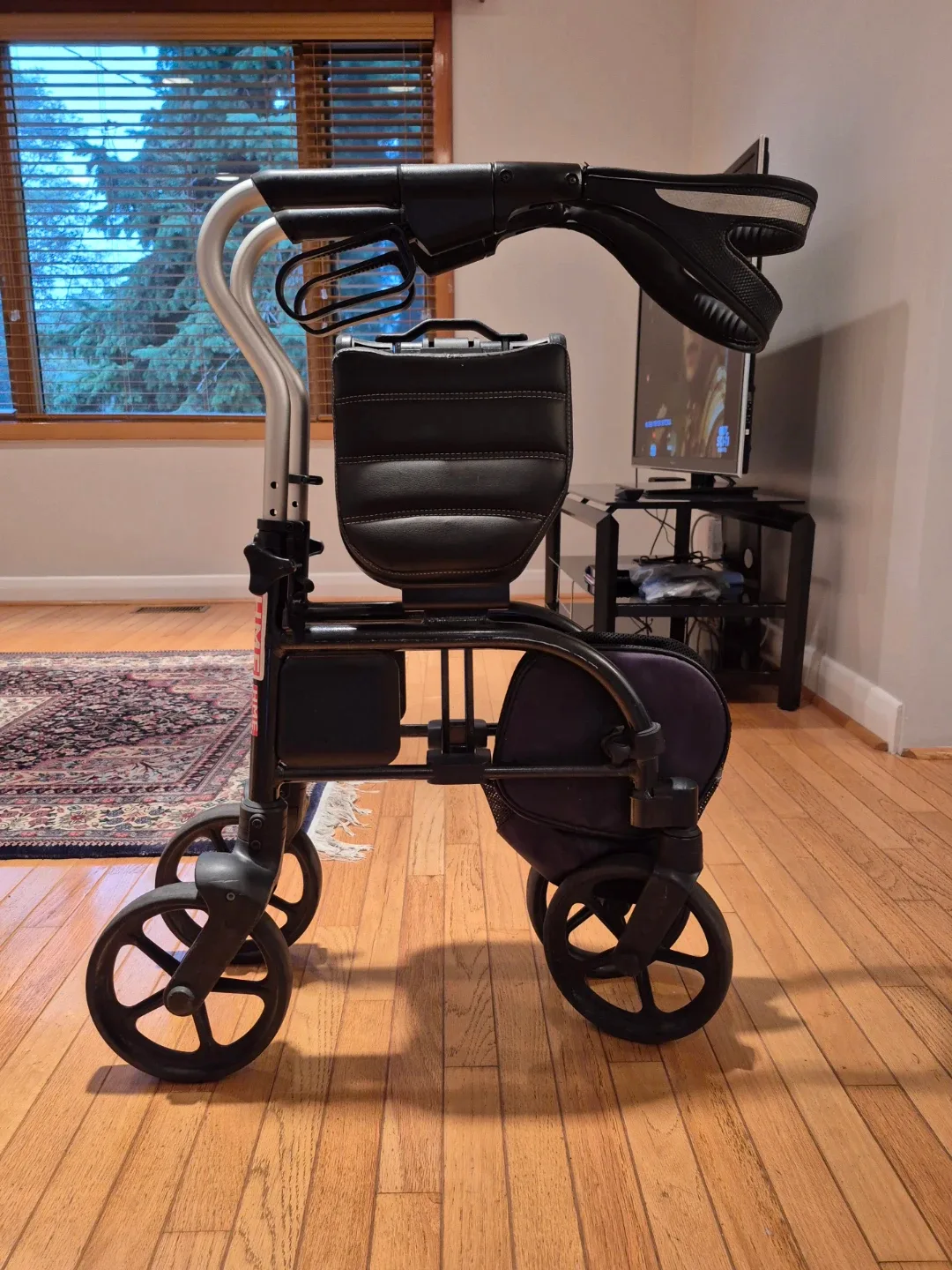 Evolution Trillium Walker Rollator (Regular) for Seniors, etc. image indicator(3)
