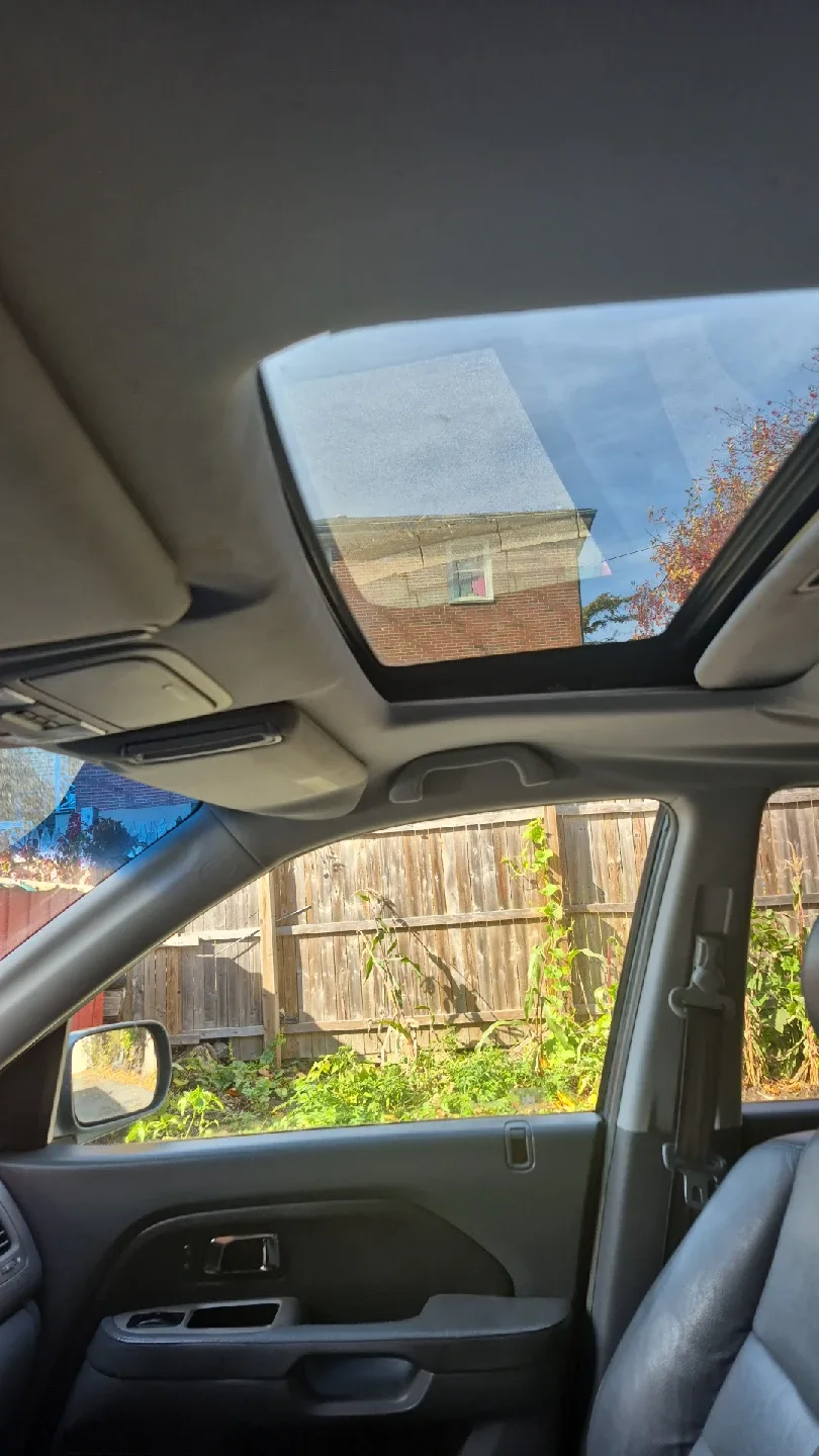 Honda Pilot SUV image indicator(3)