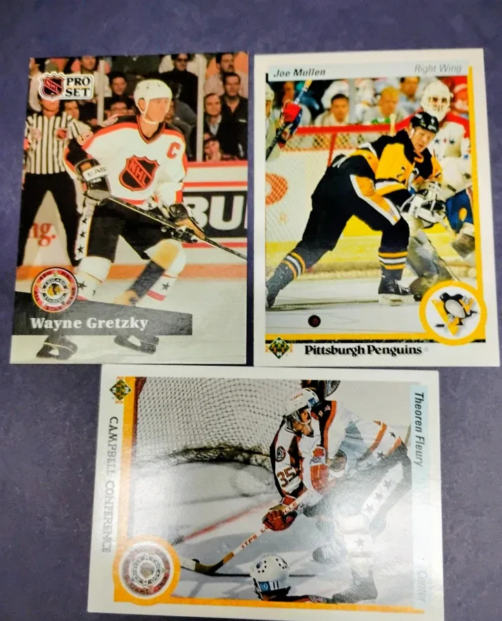 Hockey Trading Cards - Gretzky, Fleury, Mullen & More! image indicator(4)