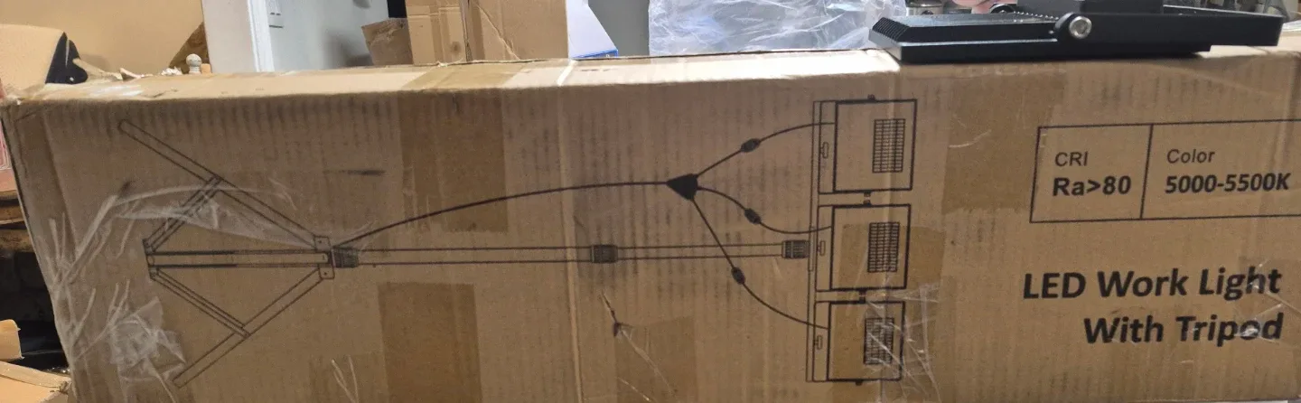 180W LED Work Light with Tripod - Yellow image indicator(5)