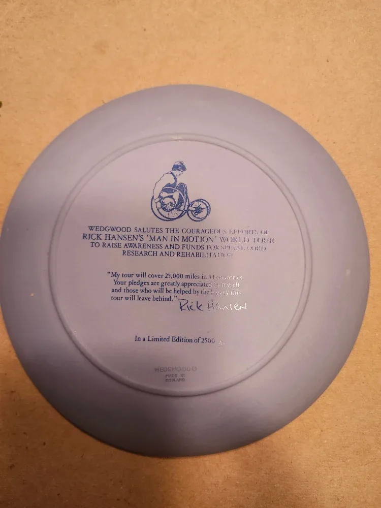 Wedgwood Rick Hansen Limited Edition Plate image indicator(2)