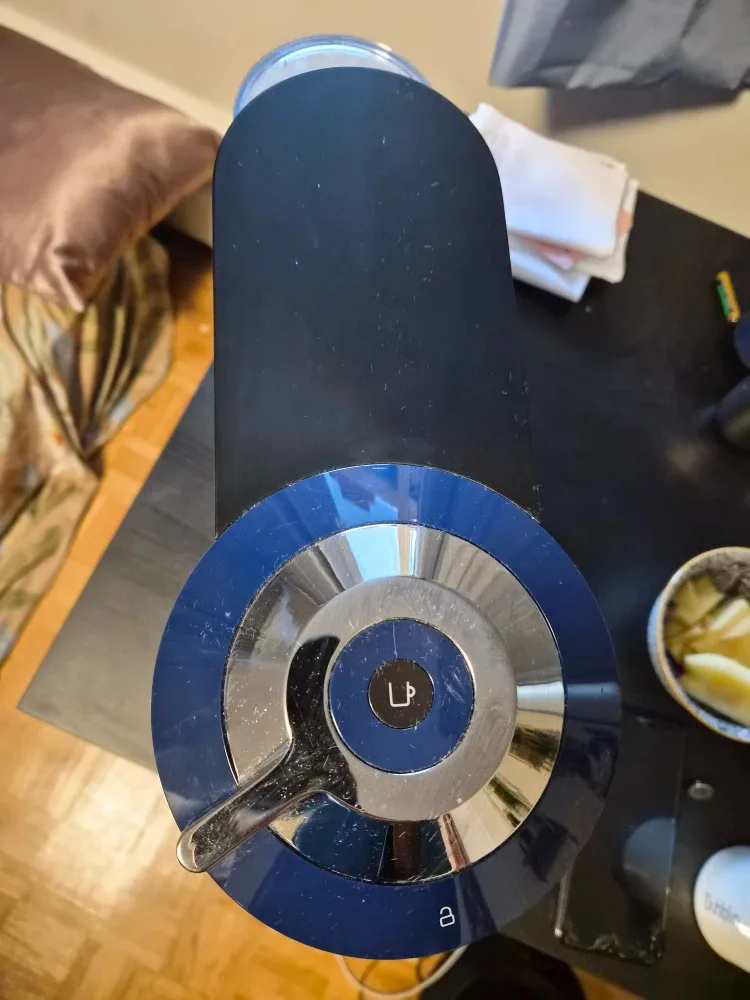 Nespresso Vertuo Next Coffee Machine