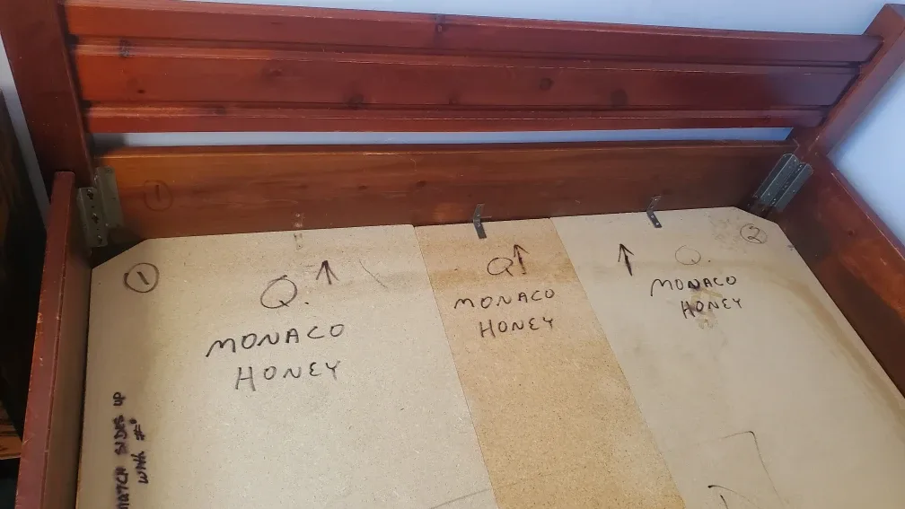 Queen Pine Wood Bed Frame image indicator(7)