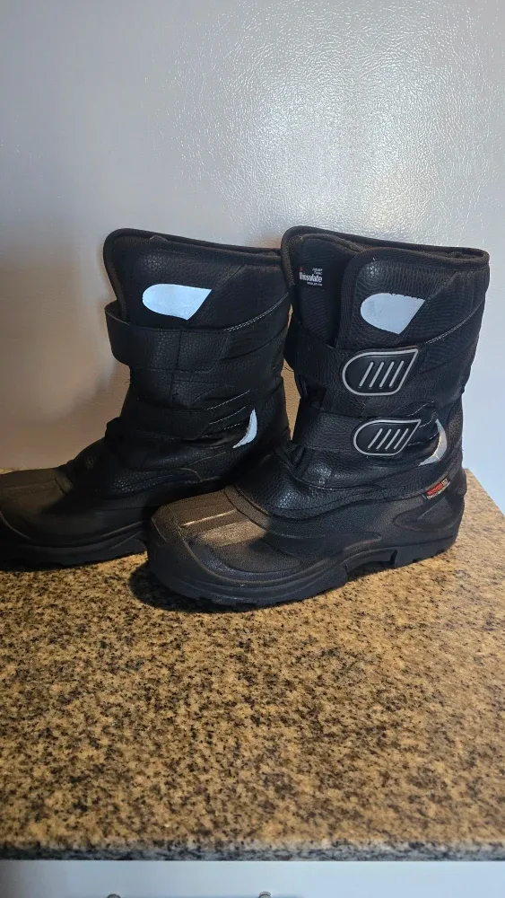 Thinsulate Black Winter Boots image indicator(2)