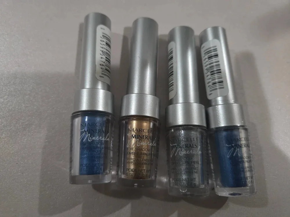 Marcelle Cosmetics Bundle - Eyeshadow, Liner