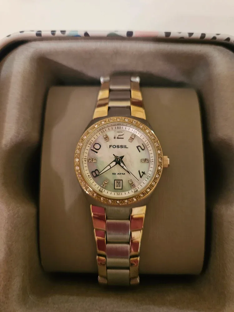 Fossil ES4302 Ladies' Watch - Like New!