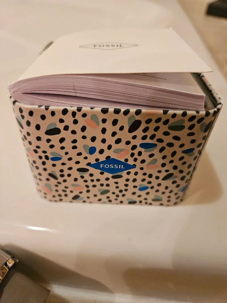 Fossil ES4302 Ladies' Watch - Like New! image indicator(5)