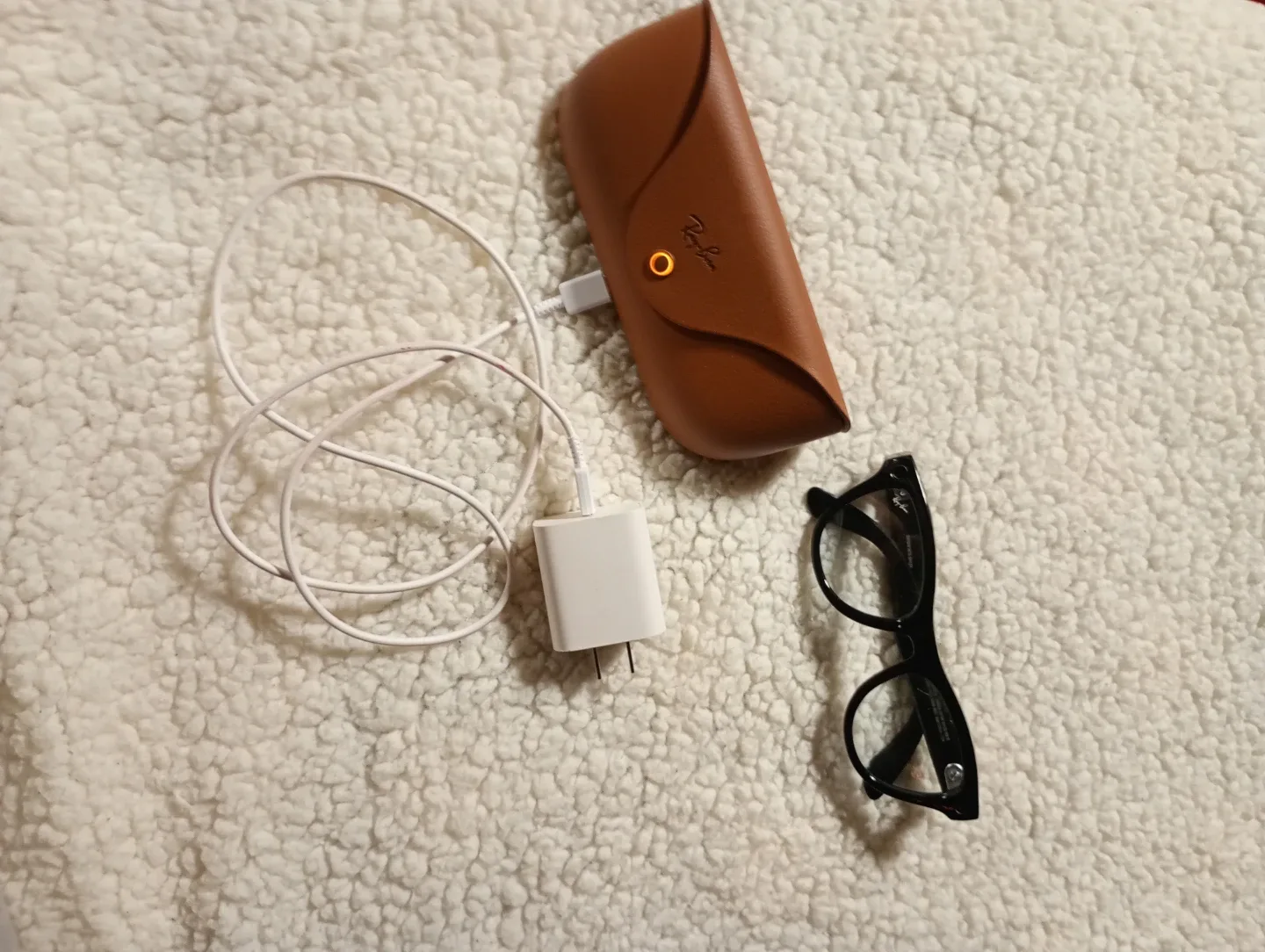 Ray-Ban Meta Skyler Smart Glasses