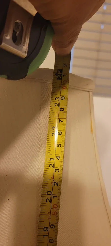 Pair of Gold Metal Twist Lamps image indicator(6)