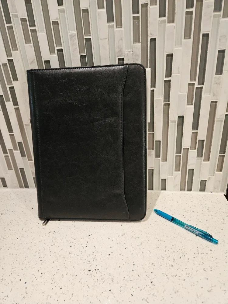 Bugatti Black  Portfolio / Padfolio