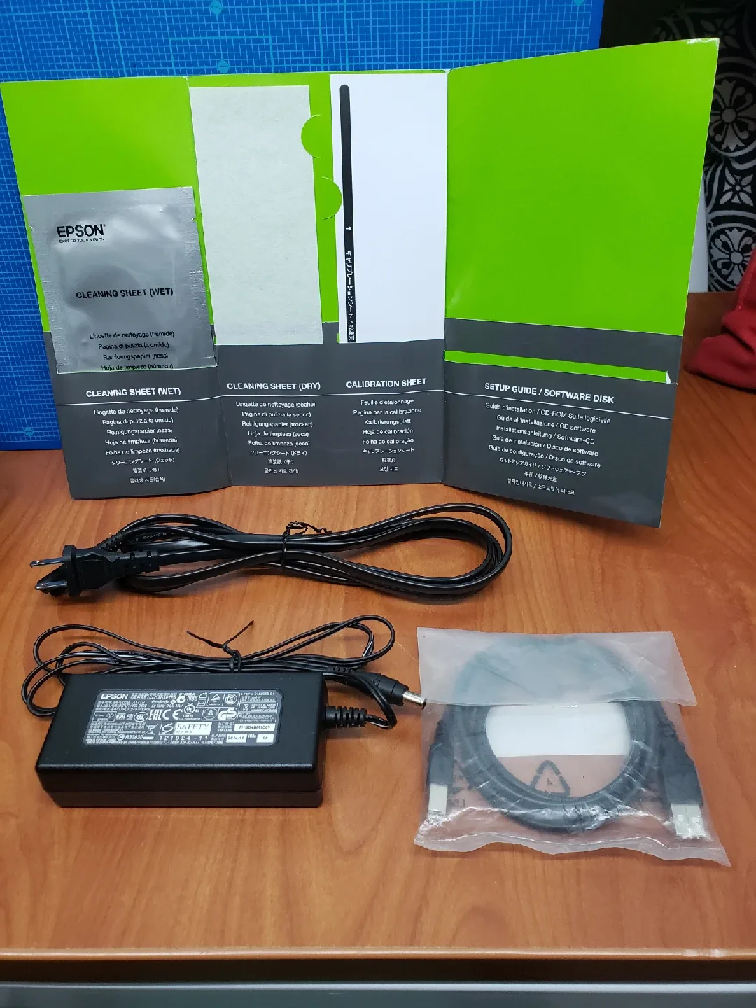 Epson DS-510 Color Document Scanner image indicator(3)