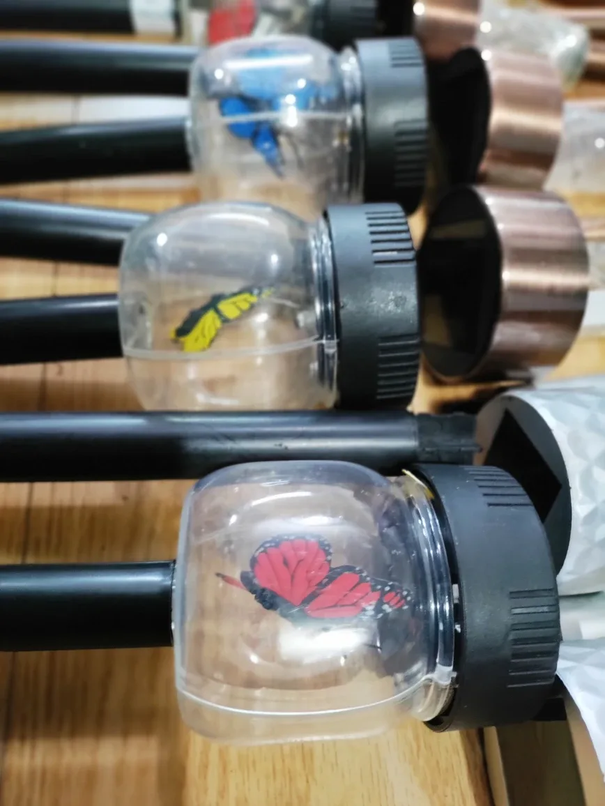 EUC Butterfly Solar Garden Lights - Set of 22 image indicator(5)