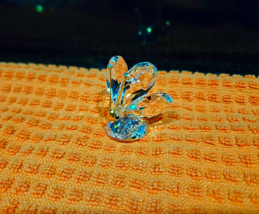 Swarovski Crystal Figurines - $20 & $25 each image indicator(6)