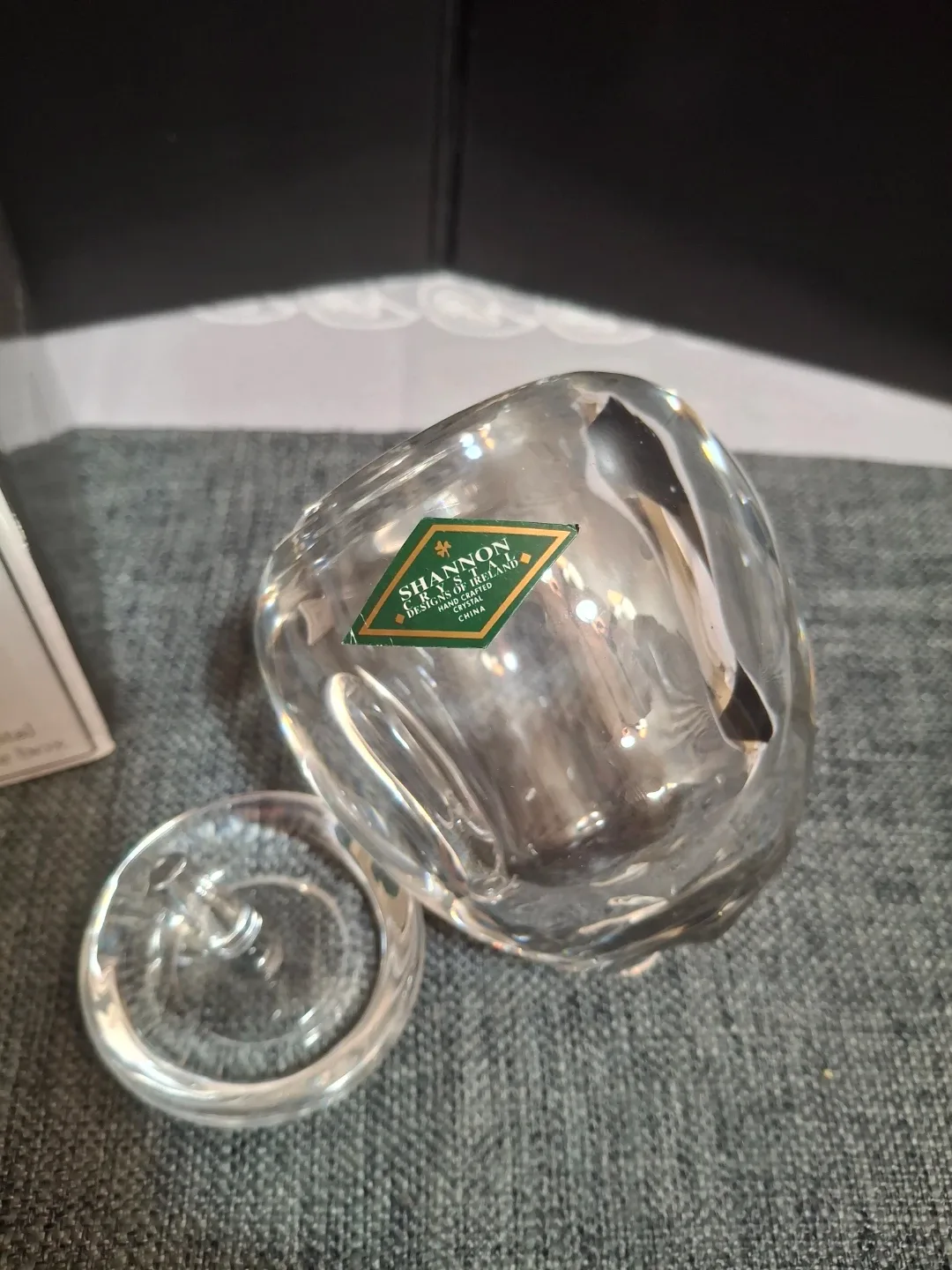 Shannon Crystal Apple Box image indicator(5)