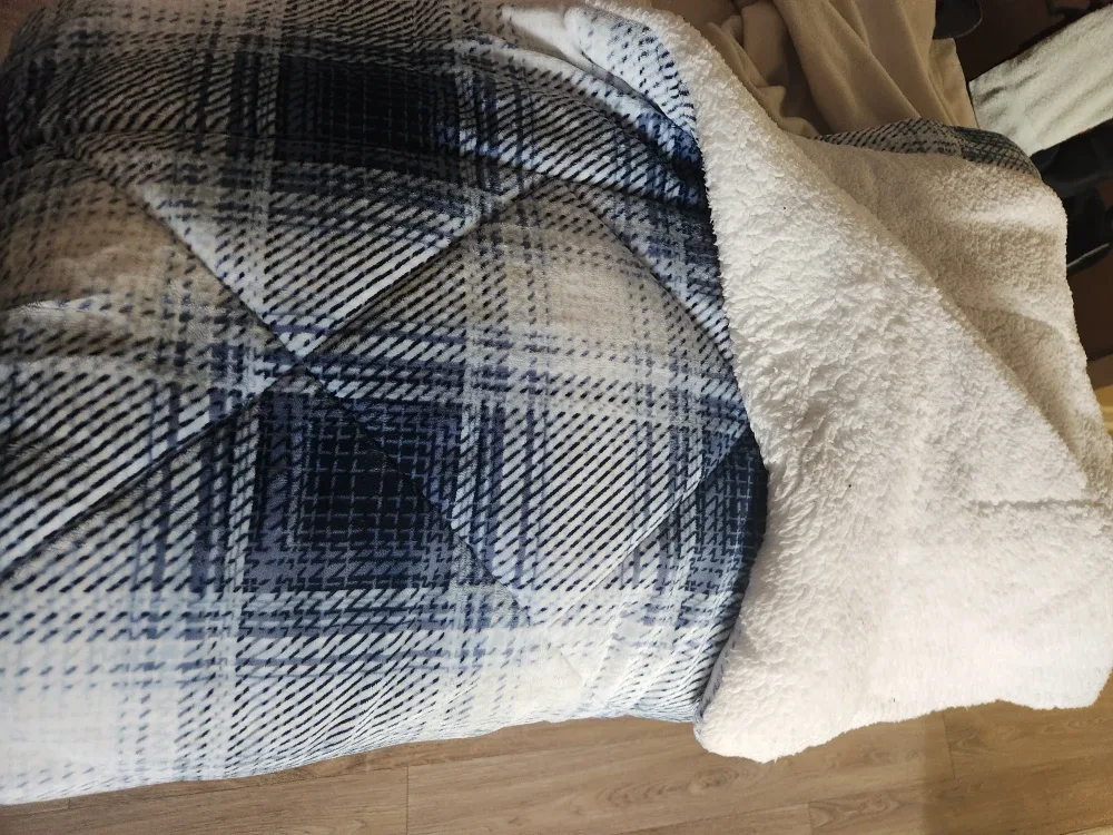 Roots Home Reversible Sherpa Comforter Set