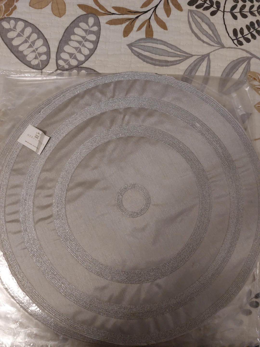 Mera Linens 16" Round Placemat - New - photo 2