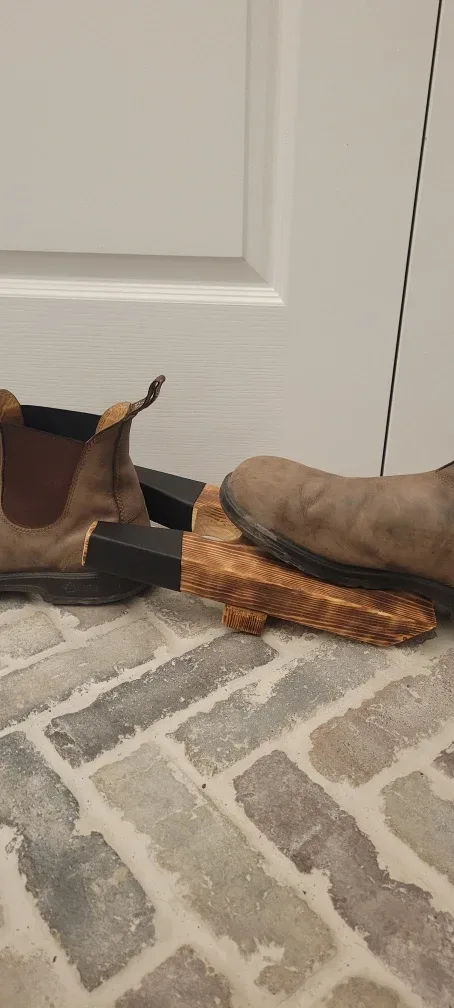 Wooden Boot Jacks image indicator(9)