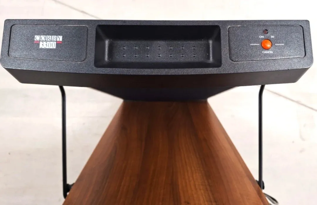 Corby 3300 Pants Press image indicator(2)