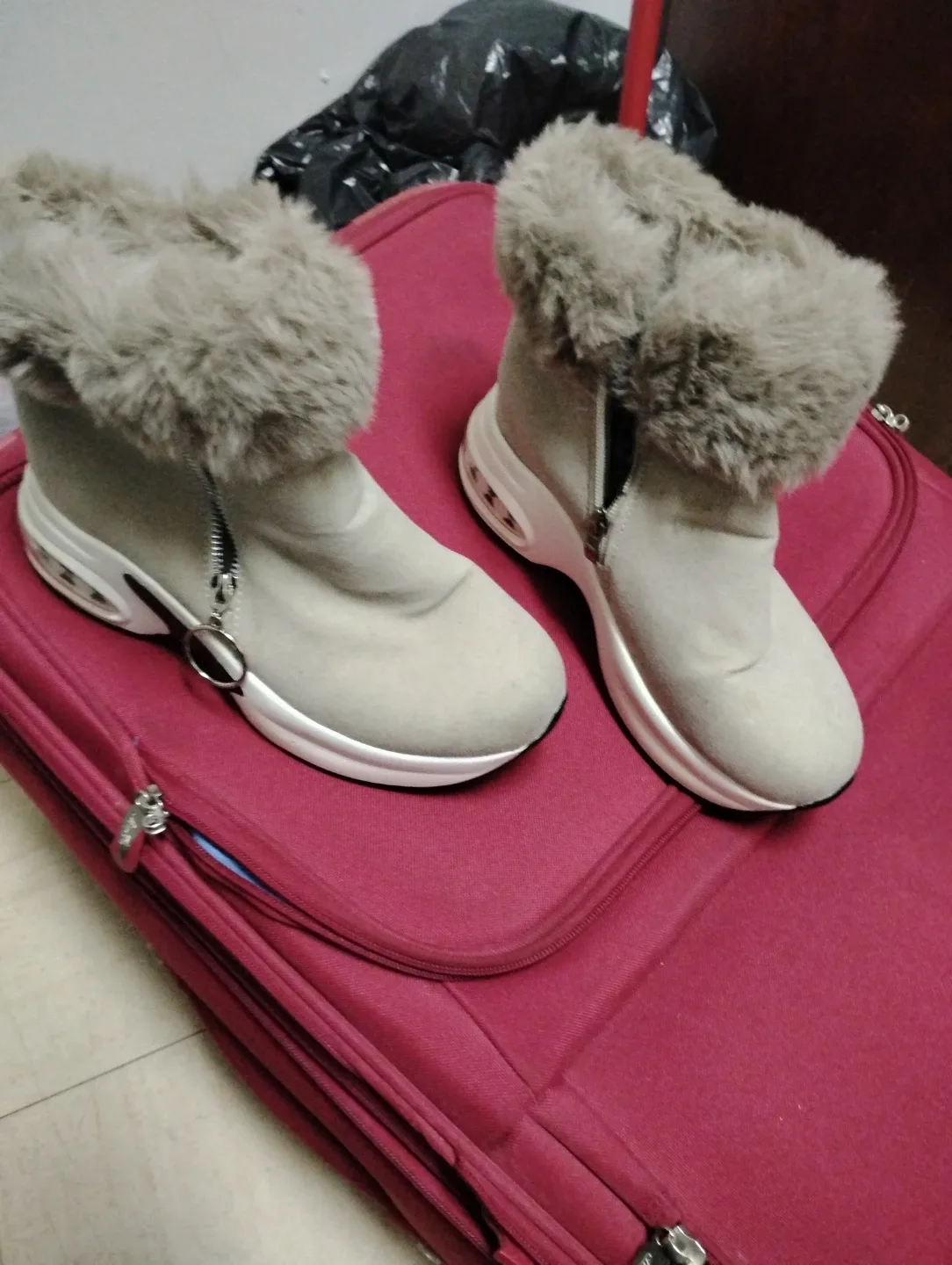 Fur-Trimmed Ankle Boots - Size 7 image indicator(2)