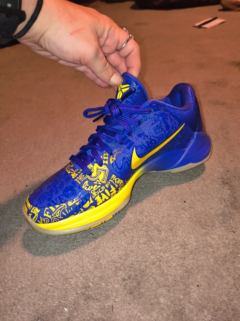 Nike Kobe 5 Protro Lakers Basketball Shoes image indicator(3)