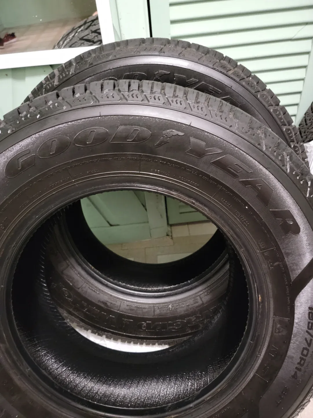 Goodyear Ultra Grip Winter Tires - 195/70R14