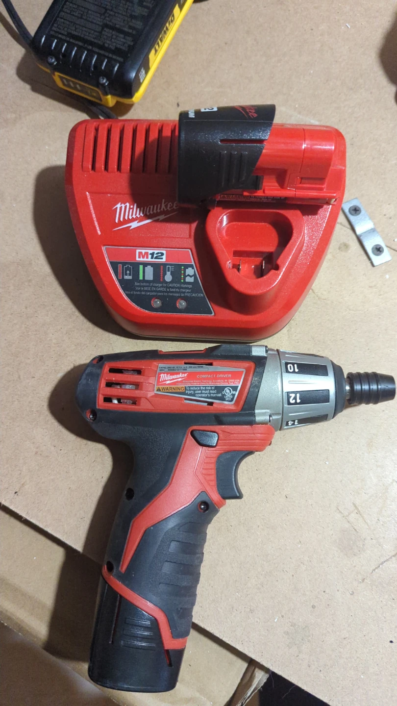 Milwaukee M12 Compact Driver & Charger