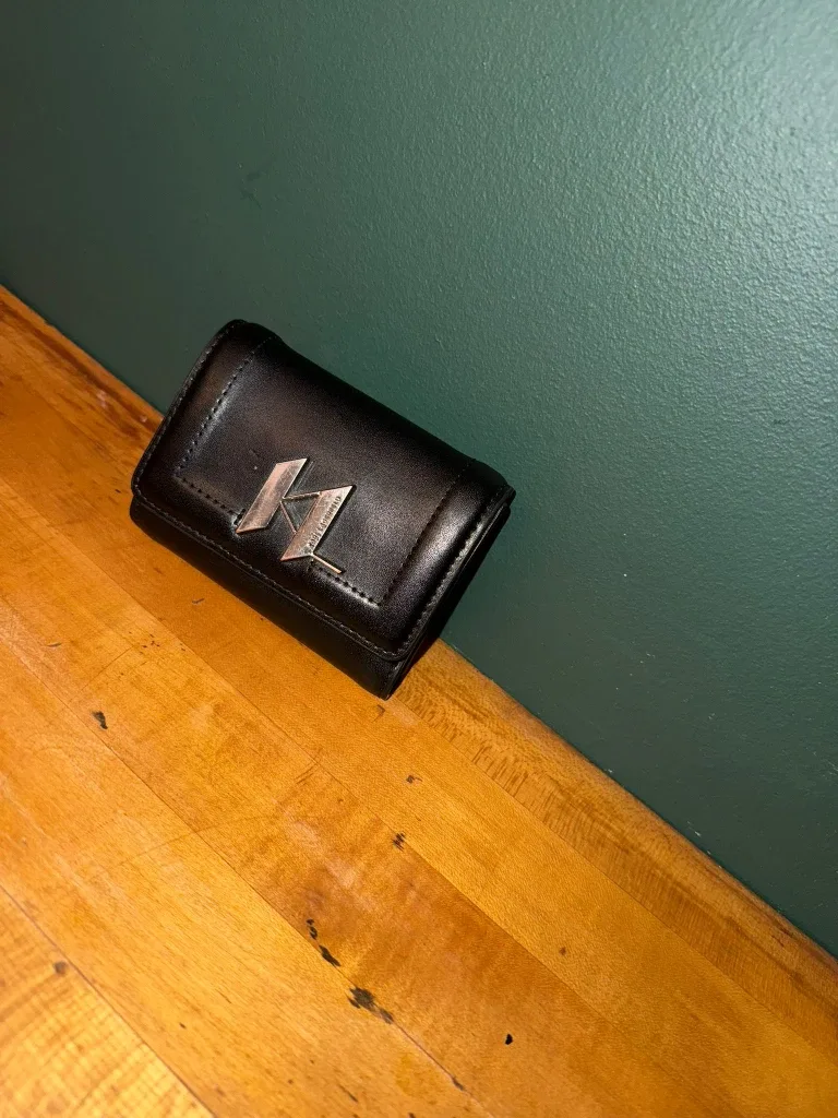 Karl Lagerfeld Black Leather Wallet image indicator(4)