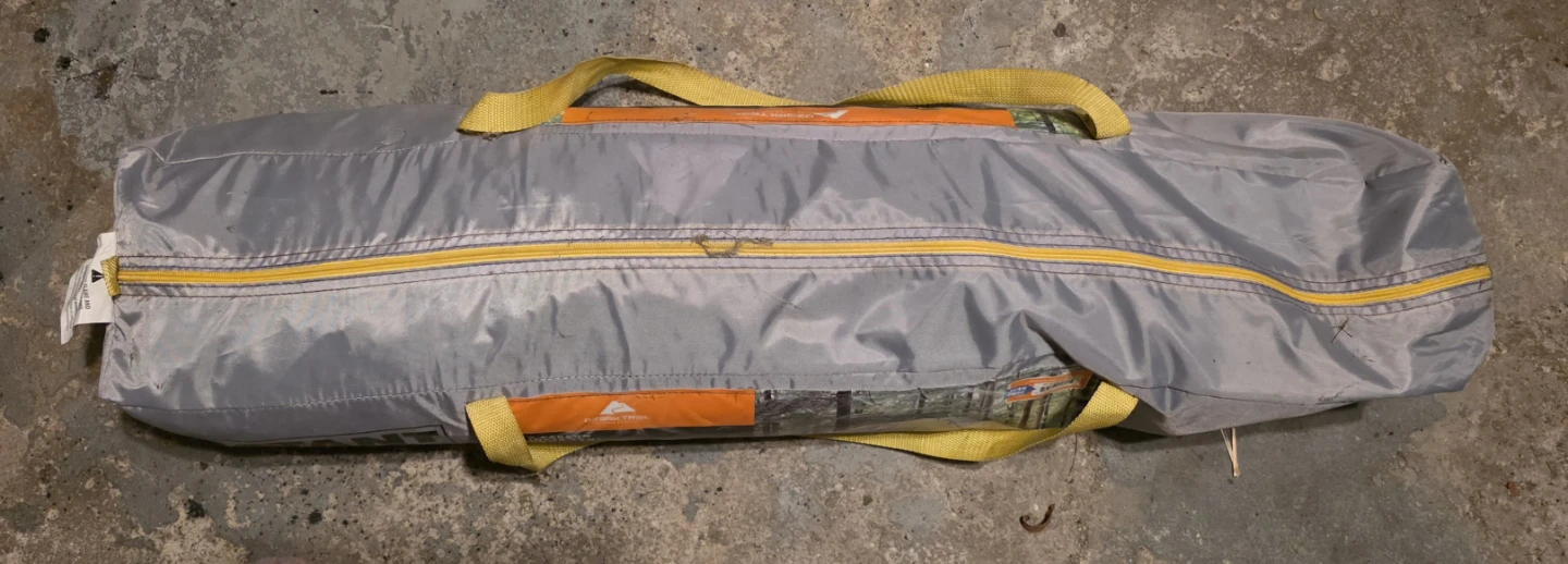 Ozark Trail 4-Person Instant Dome Tent CASH ONLY - photo 3