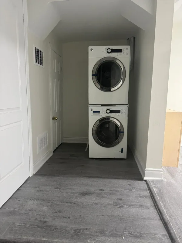 Legal basement image indicator(4)